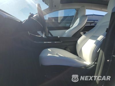 Zdjęcie 7 z 12 samochodu: 2022 TESLA MODEL Y VIN:7SAYGDEE6NF419251 - miniatura