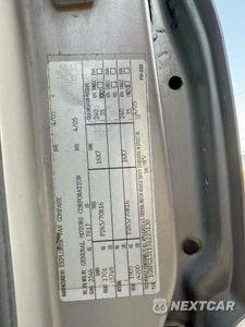 Zdjęcie 10 z 10 samochodu: 2005 CHEVROLET EXPRESS G1500 VIN:1GBFG15T151225130 - miniatura