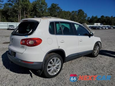 Trzecie zdjęcie samochodu z tyłu: 2009 VOLKSWAGEN TIGUAN SE VIN:WVGBV75N19W542186 - miniatura