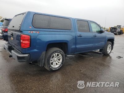 Trzecie zdjęcie samochodu z tyłu: 2018 CHEVROLET SILVERADO K1500 LT VIN:3GCUKREC1JG433357 - miniatura