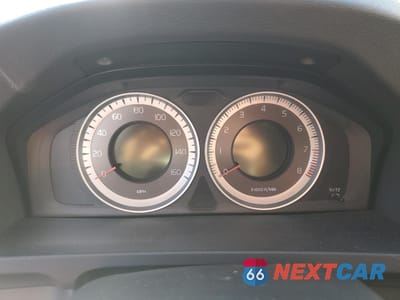 Zdjęcie 9 z 14 samochodu: 2013 VOLVO S60 T5 VIN:YV1612FH8D2232219 - miniatura