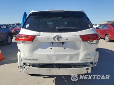 Zdjęcie 6 z 14 samochodu: 2018 TOYOTA HIGHLANDER SE VIN:5TDKZRFH6JS533548 - miniatura
