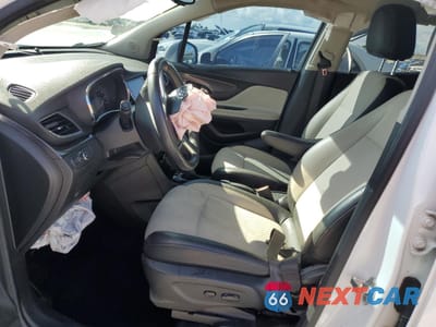 Zdjęcie 7 z 13 samochodu: 2020 BUICK ENCORE PREFERRED VIN:KL4CJASB4LB011780 - miniatura
