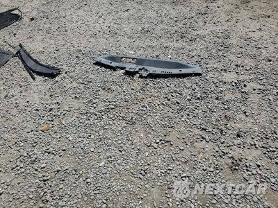 Zdjęcie 12 z 15 samochodu: 2019 TOYOTA CAMRY L VIN:4T1B11HK1KU793091 - miniatura