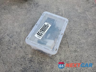 Zdjęcie 9 z 11 samochodu: 2021 BMW S 1000 RR VIN:WB10E230XM6E51691 - miniatura