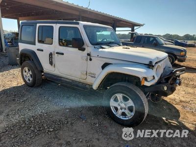 Czwarte zdjęcie samochodu z boku: 2020 JEEP WRANGLER UNLIMITED SPORT VIN:1C4HJXDG6LW260548 - miniatura