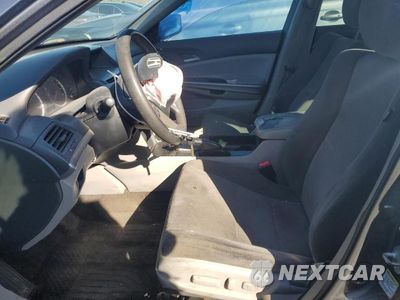 Zdjęcie 7 z 12 samochodu: 2010 HONDA ACCORD EX VIN:1HGCP2F7XAA188242 - miniatura