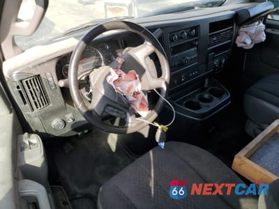 Zdjęcie 8 z 13 samochodu: 2023 CHEVROLET EXPRESS G3500 VIN:1GCZGGFP5P1135575 - miniatura