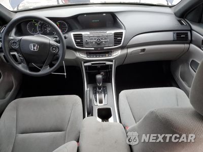 Zdjęcie 8 z 15 samochodu: 2013 HONDA ACCORD LX VIN:1HGCR2F33DA229452 - miniatura
