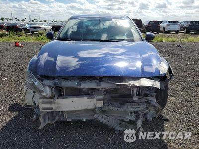 Piąte zdjęcie samochodu w środku: 2019 NISSAN ALTIMA S VIN:1N4BL4BV1KN309326 - miniatura