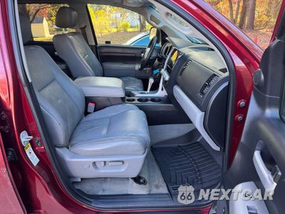 Piąte zdjęcie samochodu w środku: 2007 TOYOTA TUNDRA DOUBLE CAB LIMITED VIN:5TBBV58137S466414 - miniatura