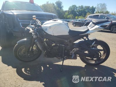 Trzecie zdjęcie samochodu z tyłu: 2011 SUZUKI GSX-R600 VIN:JS1GN7FA2B2102863 - miniatura
