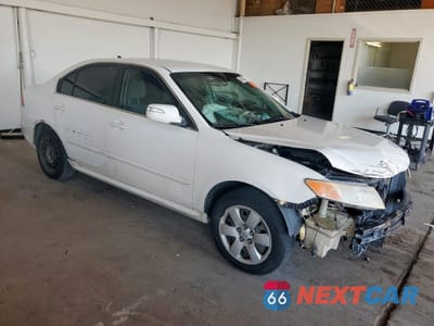 Czwarte zdjęcie samochodu z boku: 2010 KIA OPTIMA LX VIN:KNAGG4A83A5393502 - miniatura