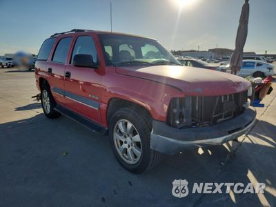 Czwarte zdjęcie samochodu z boku: 2002 CHEVROLET TAHOE C1500 VIN:1GNEC13Z02R154713 - miniatura