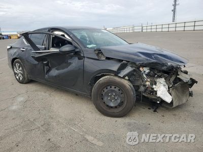 Czwarte zdjęcie samochodu z boku: 2019 NISSAN ALTIMA S VIN:1N4BL4BV9KC221930 - miniatura