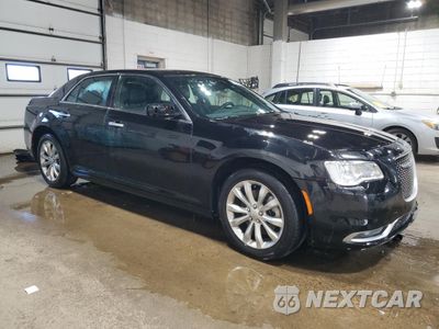 Czwarte zdjęcie samochodu z boku: 2015 CHRYSLER 300C PLATINUM VIN:2C3CCASG8FH873038 - miniatura