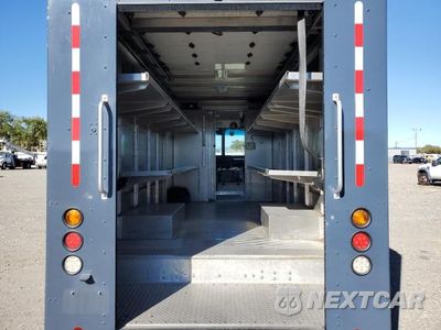 Zdjęcie 10 z 13 samochodu: 2020 FREIGHTLINER MT45G DELIVERY TRUCK VIN:4UZAC2EAXLCLZ6834 - miniatura