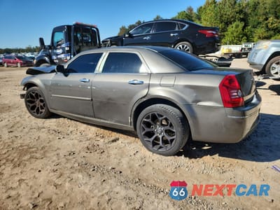 Drugie zdjęcie samochodu z przodu: 2010 CHRYSLER 300 TOURING VIN:2C3CA5CV7AH160764 - miniatura