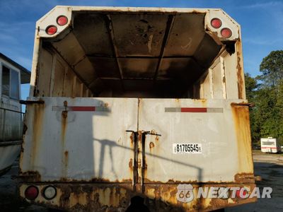 Zdjęcie 10 z 12 samochodu: 2006 GMC C8500 C8C042 VIN:1GDM8C1376F427441 - miniatura