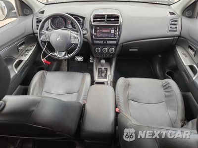 Zdjęcie 8 z 13 samochodu: 2018 MITSUBISHI OUTLANDER SPORT SEL VIN:JA4AP4AW7JZ029822 - miniatura