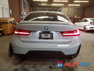 Zdjęcie 6 z 11 samochodu: 2024 BMW 330I VIN:3MW69FF07R8E71363 - miniatura