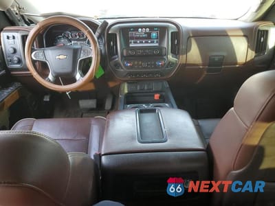 Zdjęcie 8 z 12 samochodu: 2015 CHEVROLET SILVERADO K1500 HIGH COUNTRY VIN:3GCUKTEJ7FG326557 - miniatura