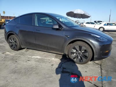 Czwarte zdjęcie samochodu z boku: 2025 TESLA MODEL Y VIN:7SAYGDEE9SF263959 - miniatura