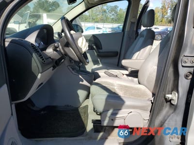 Zdjęcie 7 z 12 samochodu: 2004 SATURN VUE VIN:5GZCZ53484S851437 - miniatura
