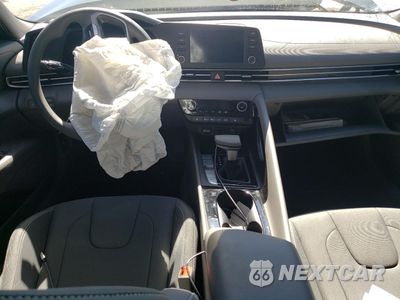 Zdjęcie 8 z 12 samochodu: 2023 HYUNDAI ELANTRA BLUE VIN:KMHLM4AJ1PU069634 - miniatura