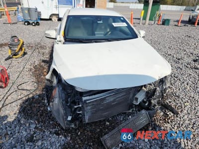 Piąte zdjęcie samochodu w środku: 2017 MERCEDES-BENZ CLA 250 VIN:WDDSJ4EBXHN421865 - miniatura