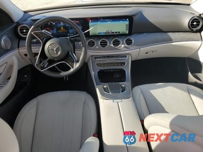 Zdjęcie 8 z 14 samochodu: 2022 MERCEDES-BENZ E 350 VIN:W1KZF8DB6NB075335 - miniatura