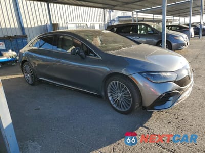 Czwarte zdjęcie samochodu z boku: 2023 MERCEDES-BENZ EQE SEDAN 350+ VIN:W1KEG2BB0PF015199 - miniatura
