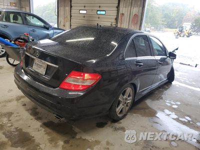 Trzecie zdjęcie samochodu z tyłu: 2011 MERCEDES-BENZ C 300 VIN:WDDGF5EB8BA417471 - miniatura