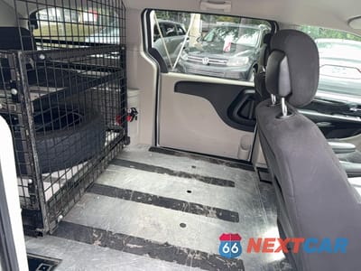 Zdjęcie 6 z 10 samochodu: 2014 RAM TRADESMAN VIN:2C4JRGAG4ER428620 - miniatura