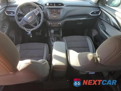 Zdjęcie 8 z 13 samochodu: 2022 CHEVROLET TRAILBLAZER LT VIN:KL79MPSL6NB047781 - miniatura