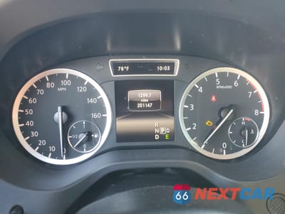 Zdjęcie 9 z 14 samochodu: 2017 INFINITI QX30 BASE VIN:SJKCH5CP5HA032456 - miniatura
