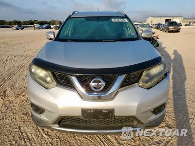 Piąte zdjęcie samochodu w środku: 2014 NISSAN ROGUE S VIN:5N1AT2MT9EC812488 - miniatura