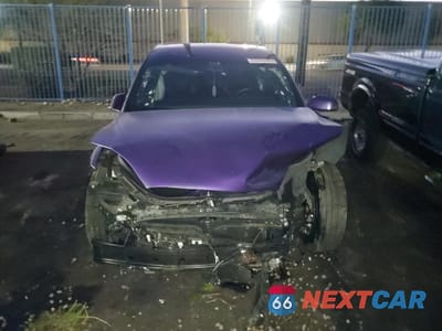 Piąte zdjęcie samochodu w środku: 2020 TESLA MODEL X VIN:5YJXCDE22LF283383 - miniatura