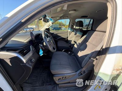 Zdjęcie 15 z 15 samochodu: 2017 CHEVROLET TAHOE POLICE VIN:1GNLCDEC2HR190882 - miniatura