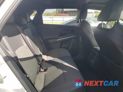 Zdjęcie 11 z 13 samochodu: 2023 TOYOTA BZ4X XLE VIN:JTMABACA3PA015184 - miniatura