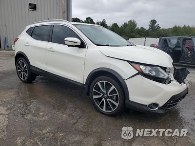 Czwarte zdjęcie samochodu z boku: 2018 NISSAN ROGUE SPORT S VIN:JN1BJ1CR3JW600146 - miniatura