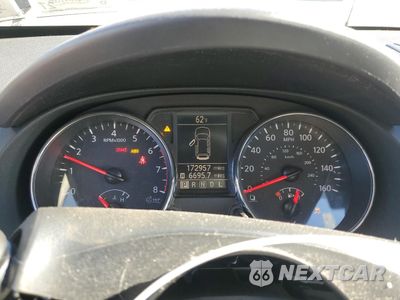 Zdjęcie 9 z 16 samochodu: 2013 NISSAN ROGUE S VIN:JN8AS5MVXDW632240 - miniatura