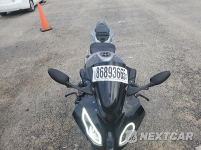 Zdjęcie 6 z 10 samochodu: 2017 BMW S 1000 RR VIN:WB10D6001HZ709581 - miniatura