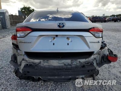 Zdjęcie 6 z 12 samochodu: 2022 TOYOTA COROLLA LE VIN:JTDEAMDE4NJ048070 - miniatura