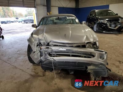 Piąte zdjęcie samochodu w środku: 2002 JAGUAR VANDENPLAS VIN:SAJDA24C42LF44974 - miniatura