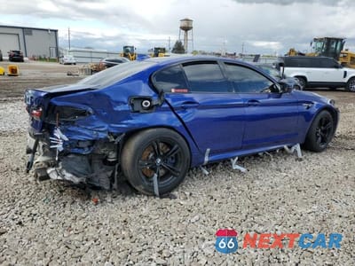 Trzecie zdjęcie samochodu z tyłu: 2019 BMW M5 VIN:WBSJF0C50KB446921 - miniatura