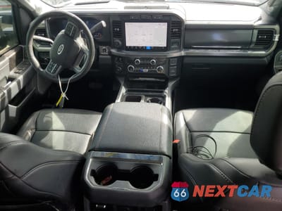 Zdjęcie 8 z 13 samochodu: 2024 FORD F250 SUPER DUTY VIN:1FT8W2BT9REF02297 - miniatura