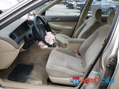 Zdjęcie 7 z 13 samochodu: 1995 HONDA ACCORD LX VIN:1HGCD5535SA102488 - miniatura