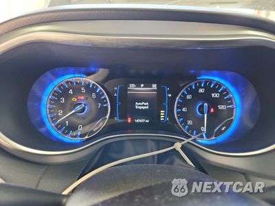Zdjęcie 9 z 13 samochodu: 2019 CHRYSLER PACIFICA TOURING PLUS VIN:2C4RC1FG0KR532382 - miniatura