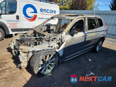 2016 VOLVO XC90 T6 YV4A22PL3G1050788 - główne zdjęcie licytacji z USA - miniatura